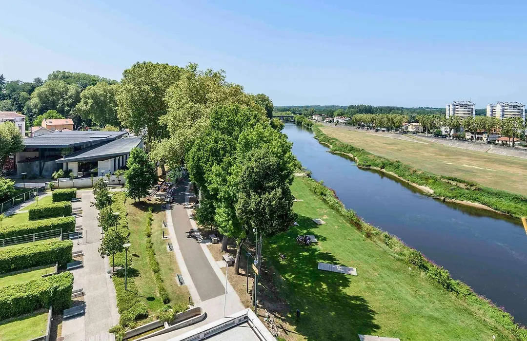 ibis styles Dax Miradour-1
