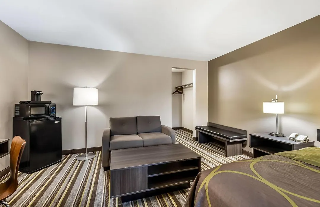 Super 8 By Wyndham Riviera Beach West Palm Beach-1
