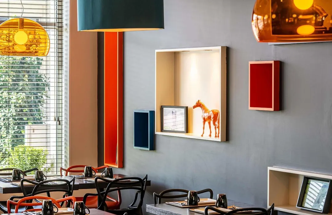 ibis Styles Saumur Gare Centre-1