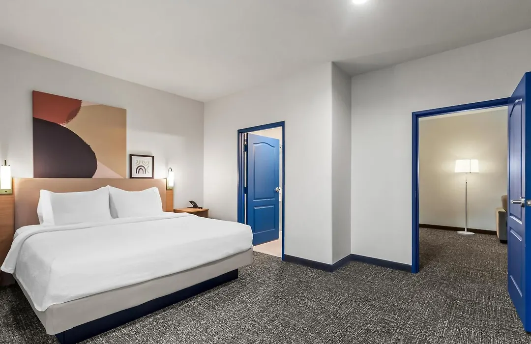 Spark By Hilton Missouri City-1