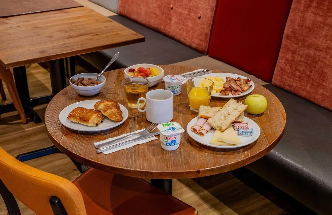 ibis Lille Roubaix Centre Grand-Place-1