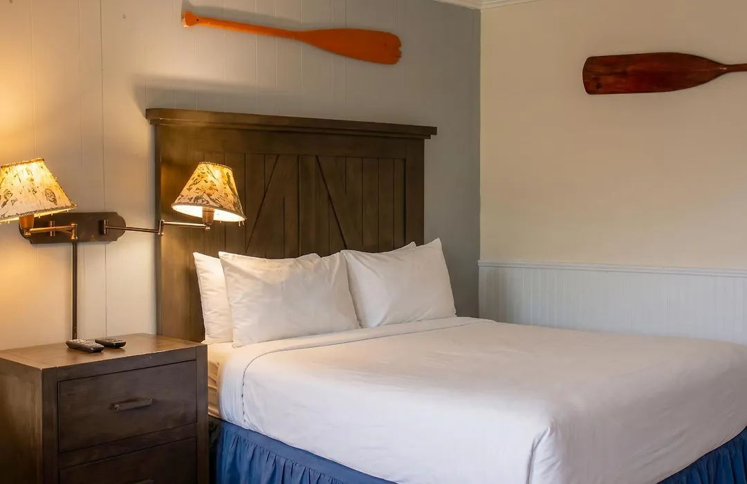 Gauthier'S Saranac Lake Inn-1