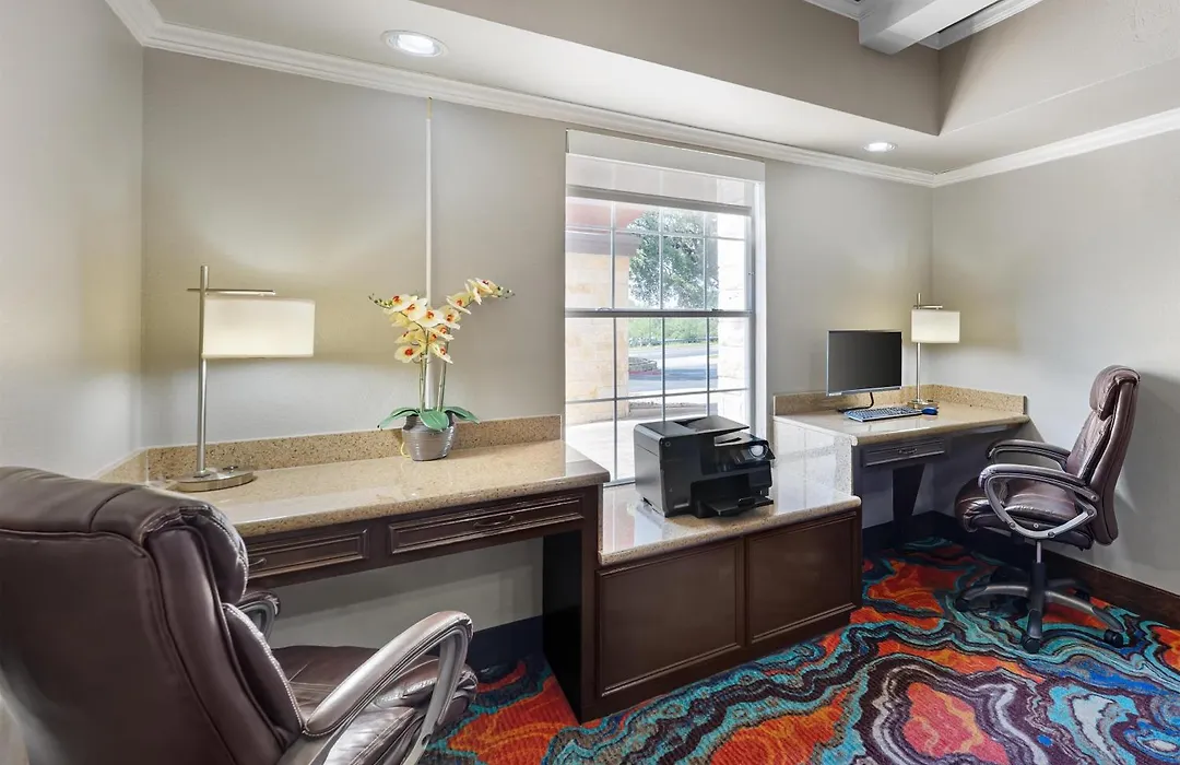 Best Western Plus Georgetown Inn & Suites-1