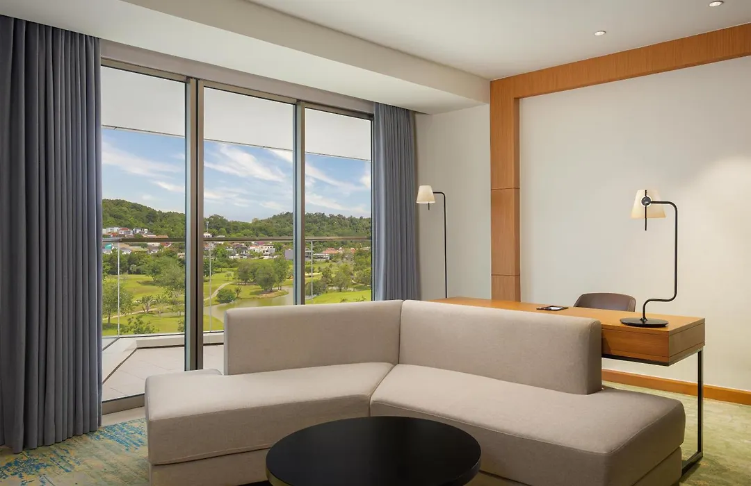 Radisson Golf & Convention Center Batam-1