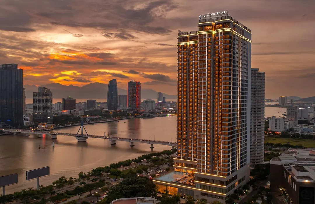 Melia Vinpearl Danang Riverfront-1