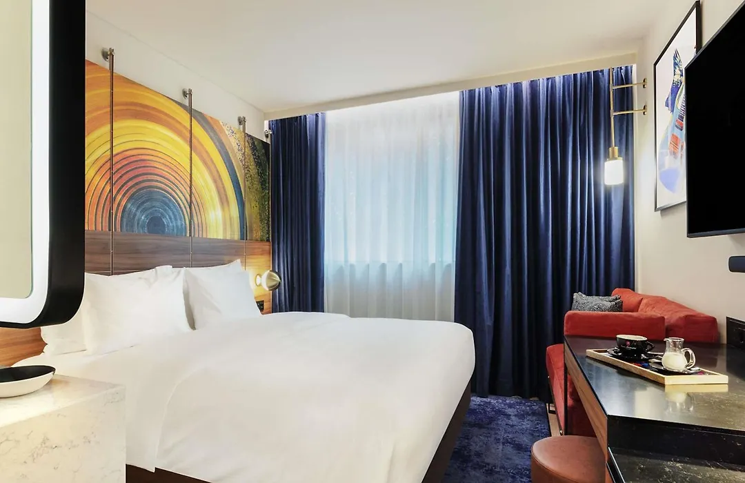 Pullman Budapest-1
