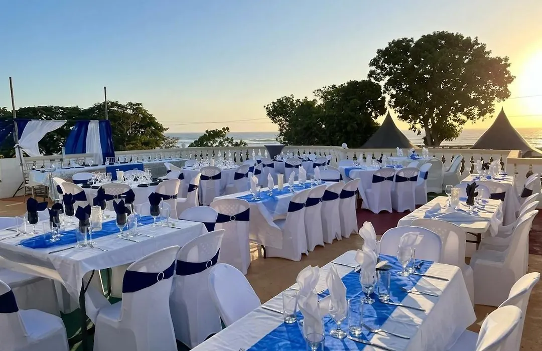Dela De-Rose Guest House Negril Jamaica-1