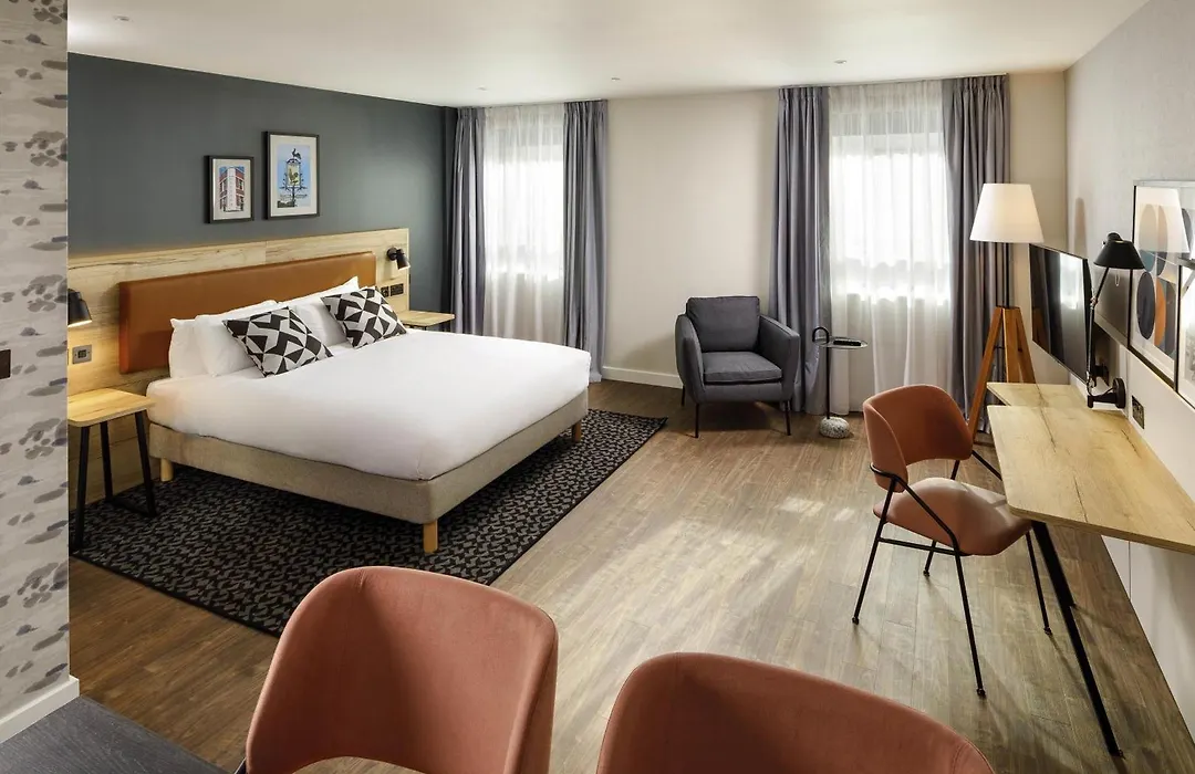 Aparthotel Adagio London Sutton Point-1