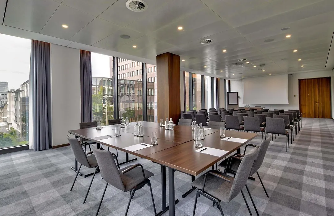 Moevenpick Hotel Basel-1