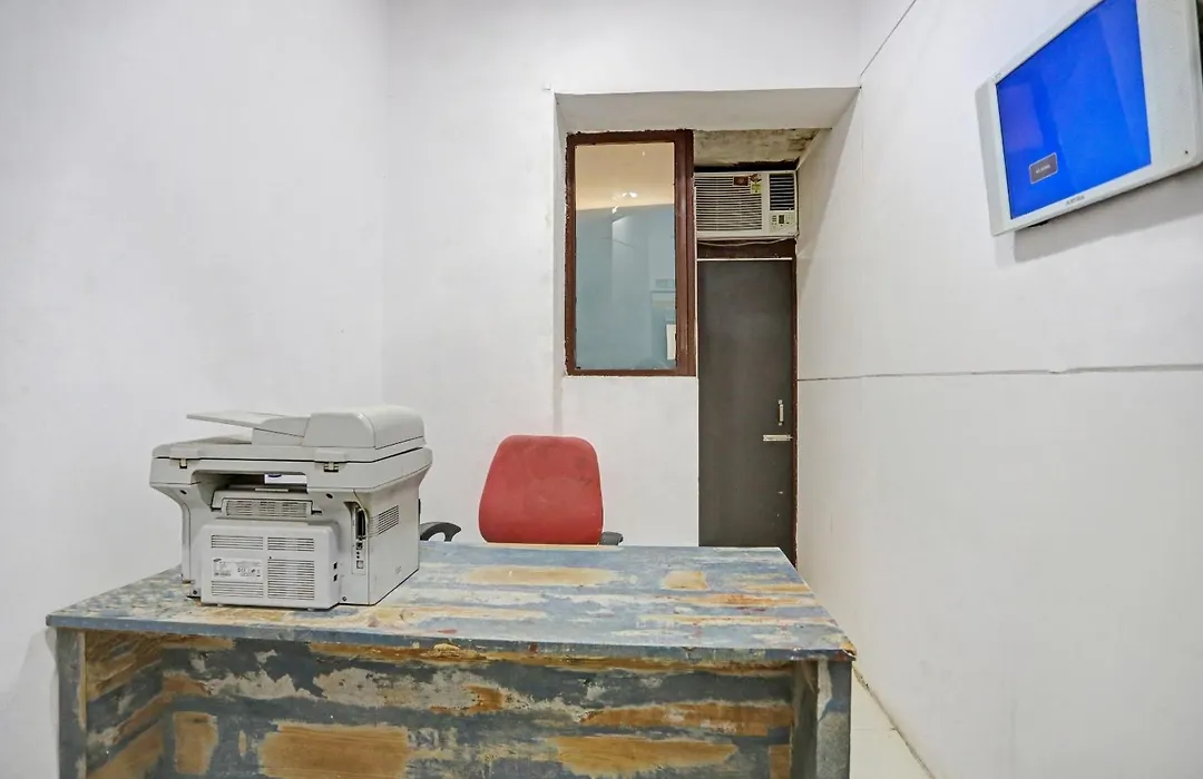Oyo 84596 Hotel North Campus-1