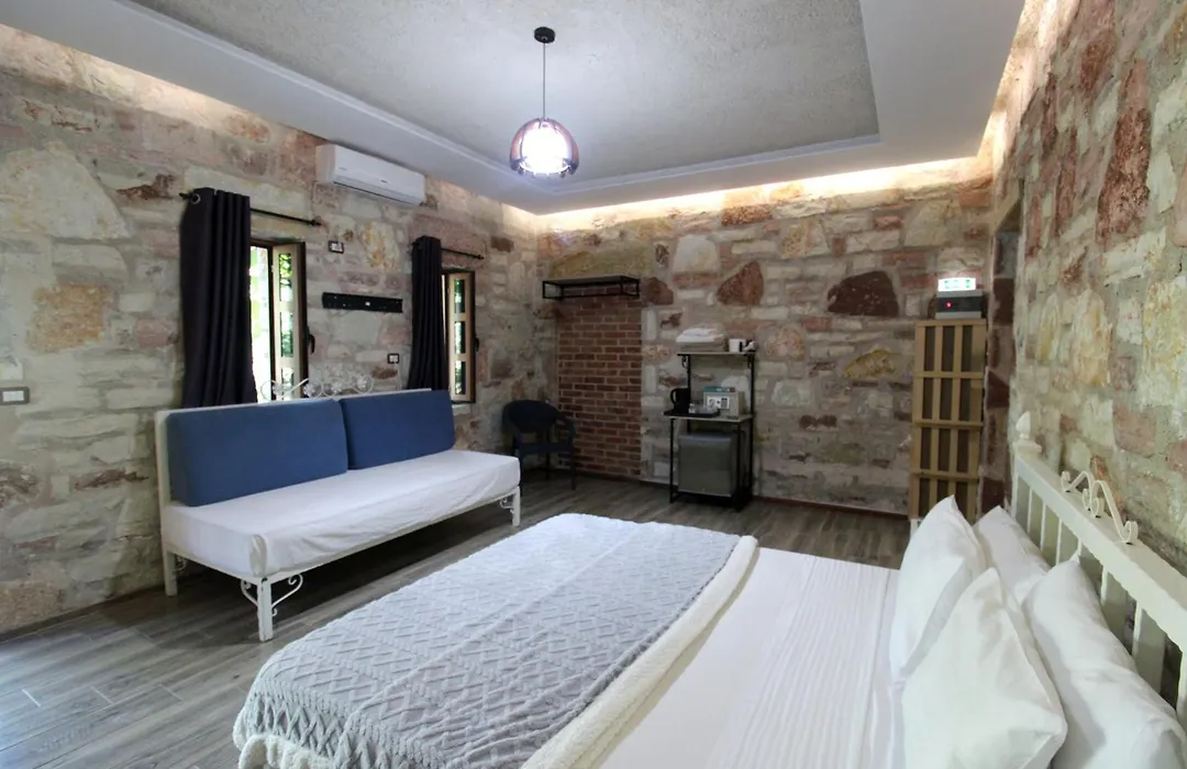 Limni Resort-1
