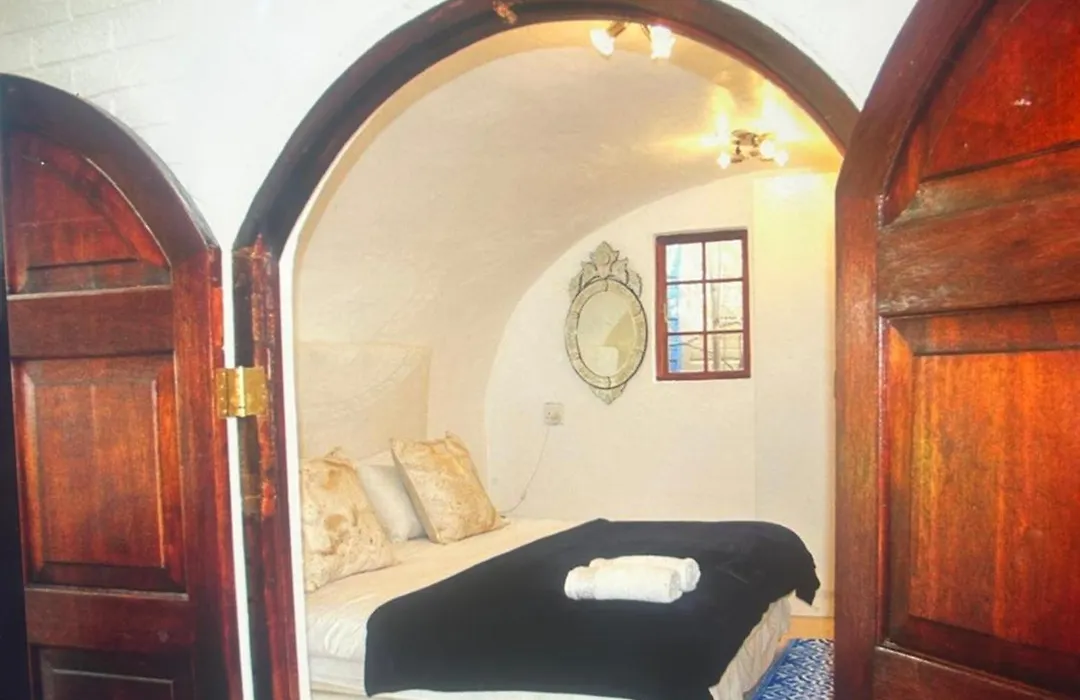 Innisfree Manor-1