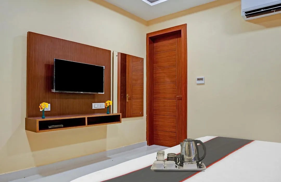 Hotel O Blue Diamond-1