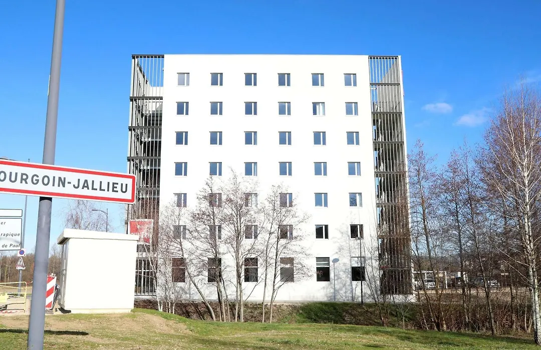 Ibis Bourgoin Jallieu Medipole-1