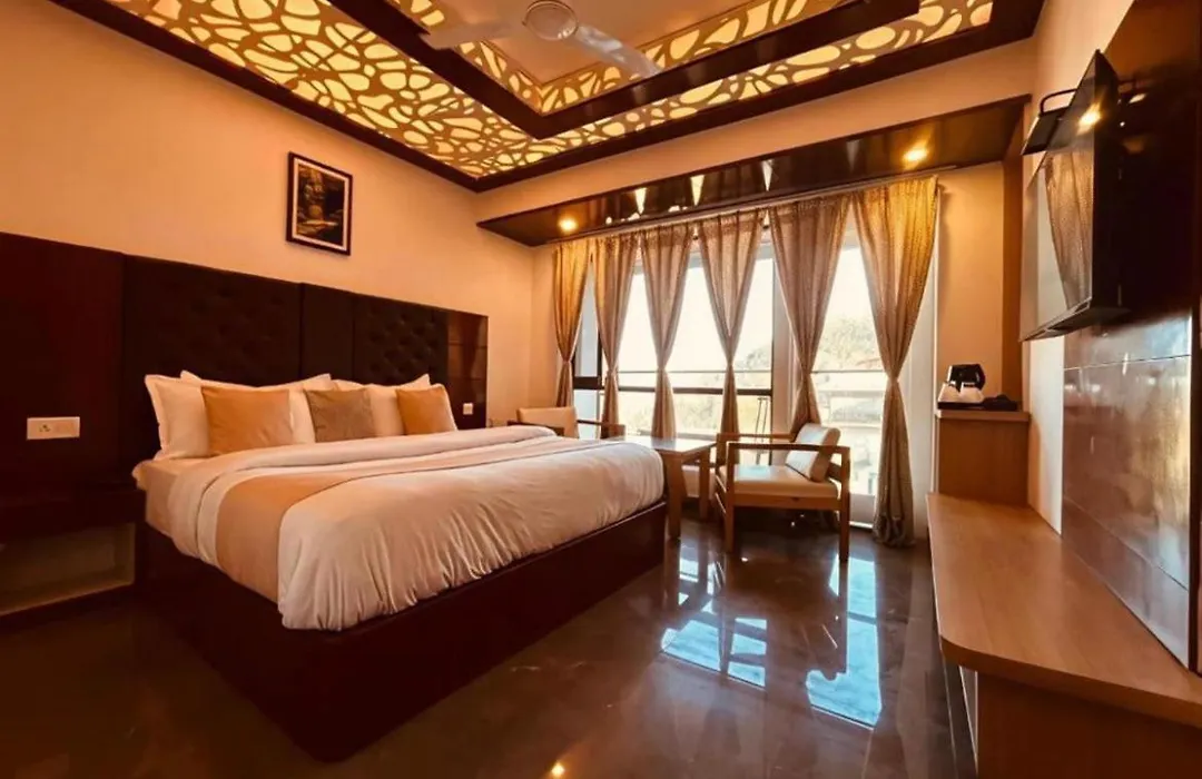 Himalayan Village Resort, Manali-1