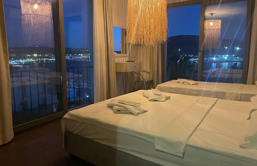 Eva Otel Çeşme-1