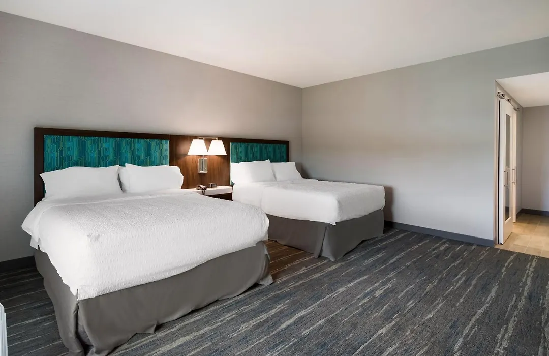 Hampton Inn Concord-1