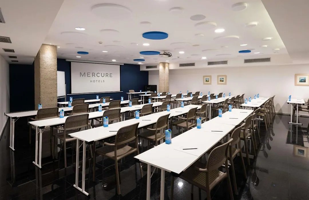 Hotel Mercure Jardines De Albia-1