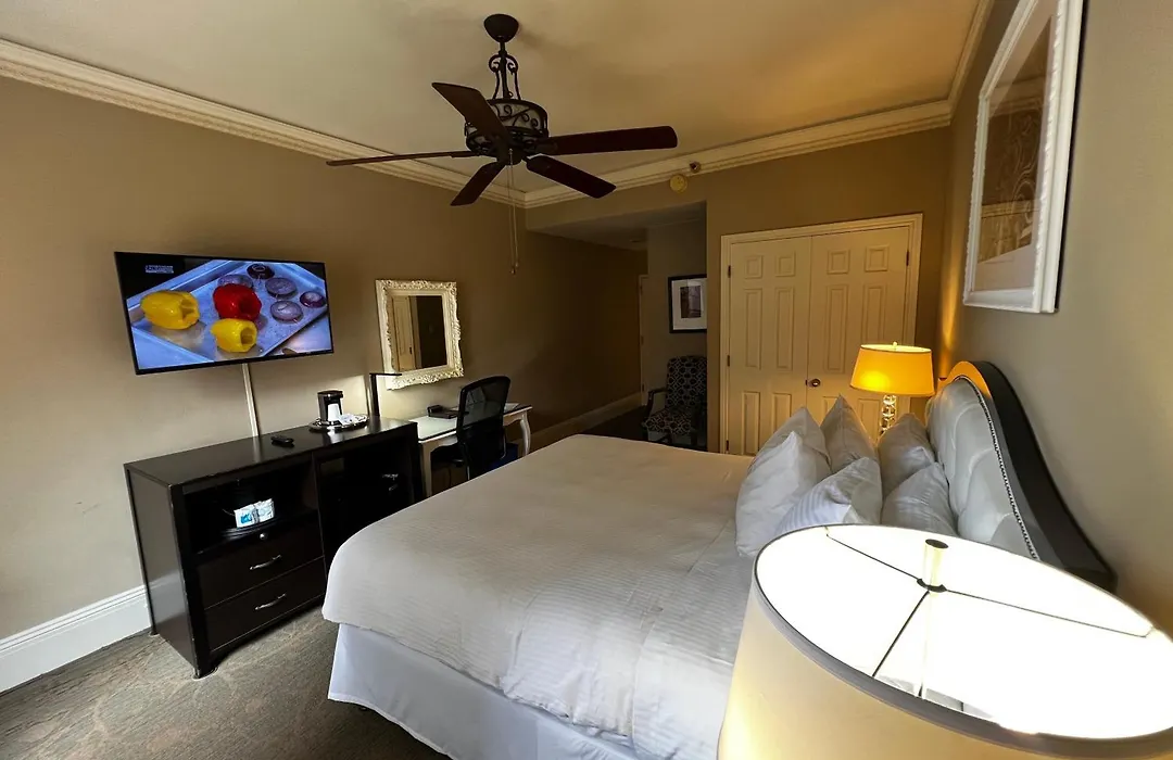 Kensington Park Hotel-1