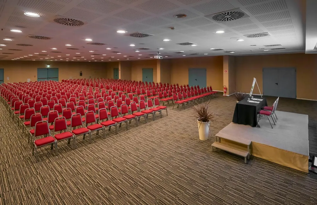 Unahotels Varese-1
