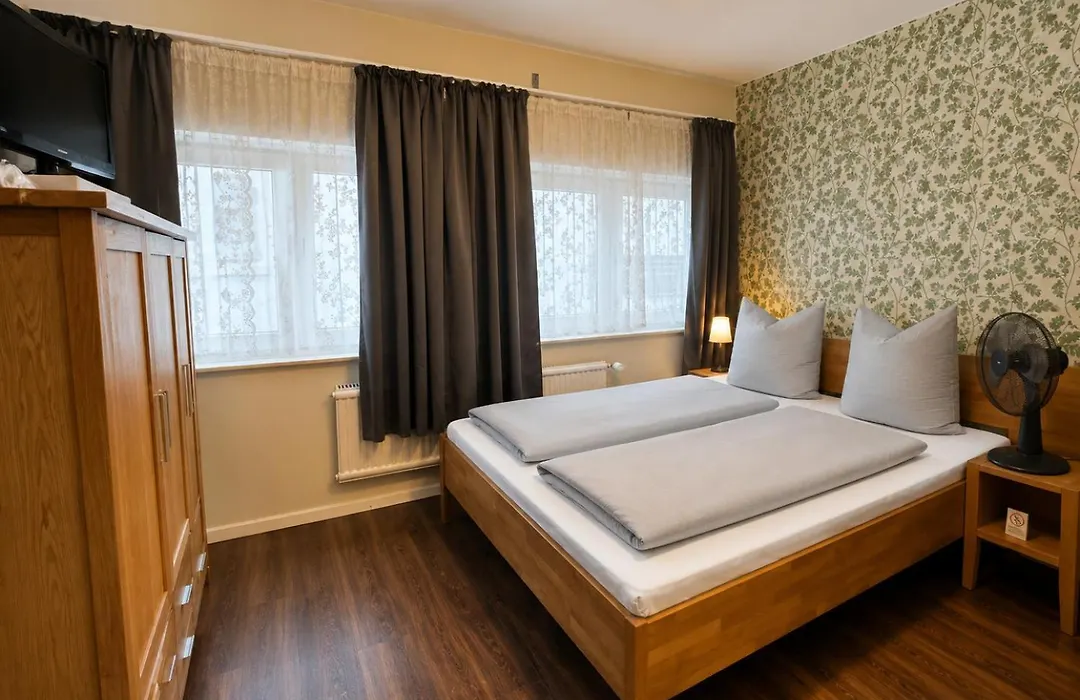 Dana Living Apartment Bremen HBF - Zentrum, Altstadt, Messe, ÖVB Arena, Business Apartment mit Self Check-in-1
