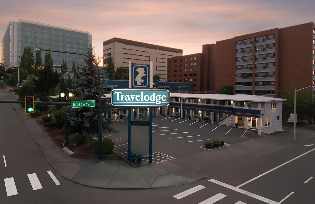 Travelodge By Wyndham Everett City Center-1