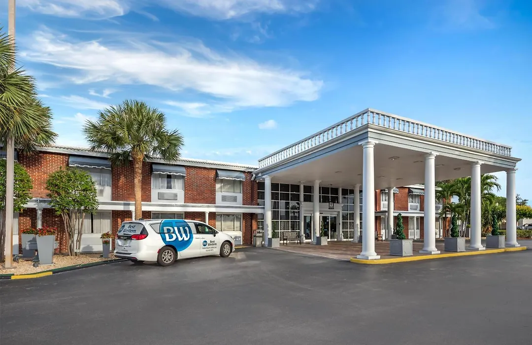 Best Western Palm Beach Lakes-1