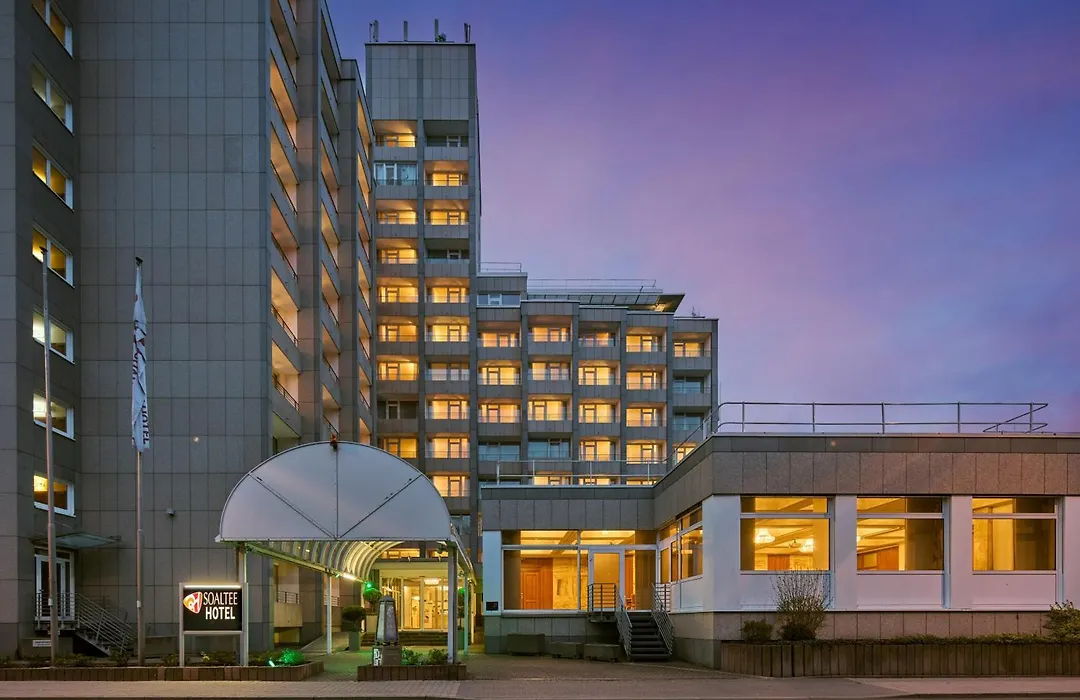 H4 Hotel Frankfurt Messe-1