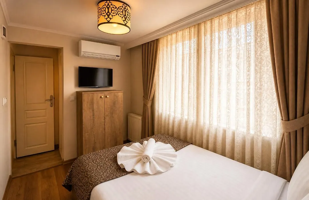 Hotel Buhara Family Inn-1