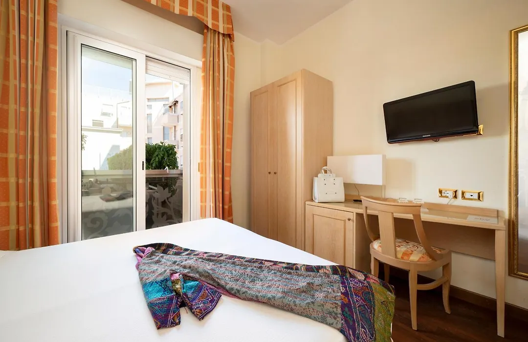 Hotel Byron-1