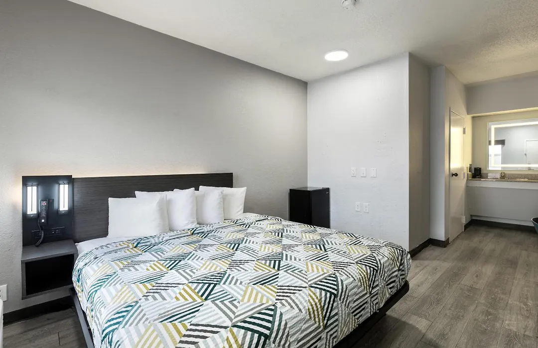 Studio 6 Suites Jacksonville, Nc - Camp Lejeune-1
