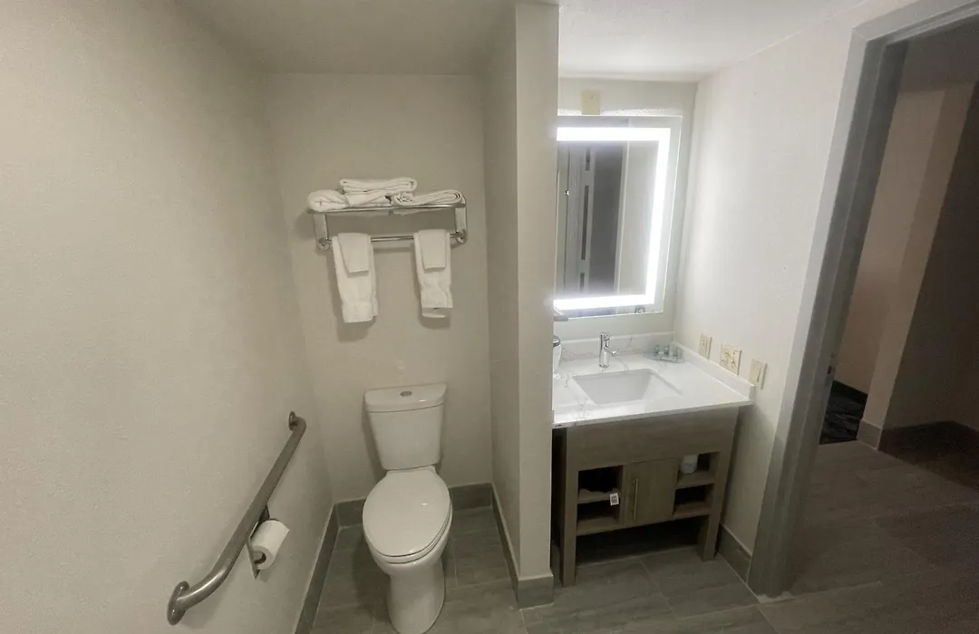Best Western Westgate Inn-1
