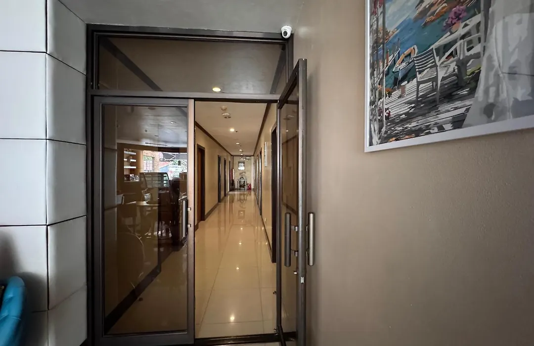 Fuente Oro Business Suites Cebu-1