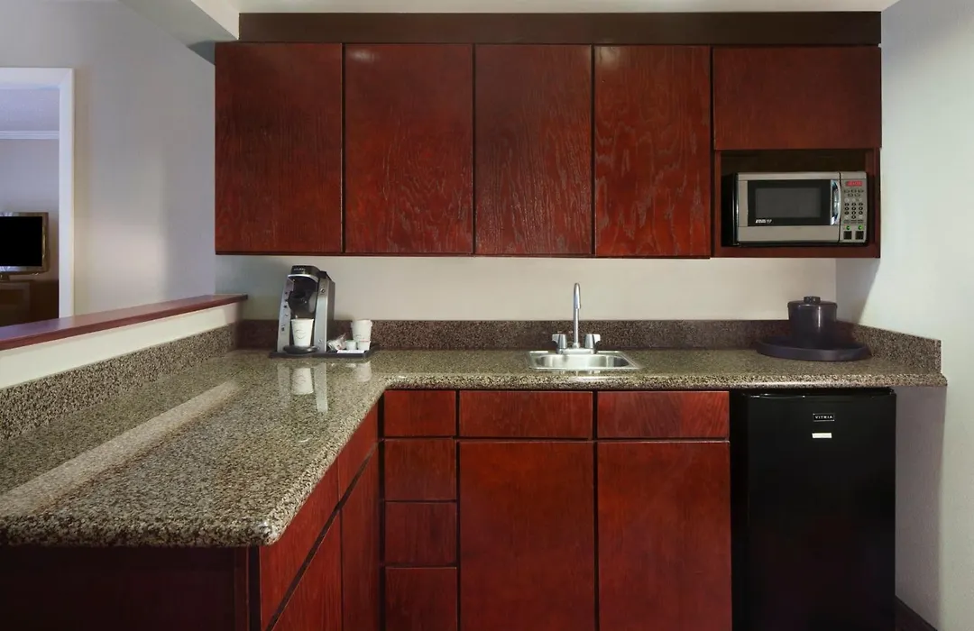 Holiday Inn Corpus Christi Arpt & Conf Ctr By Ihg-1