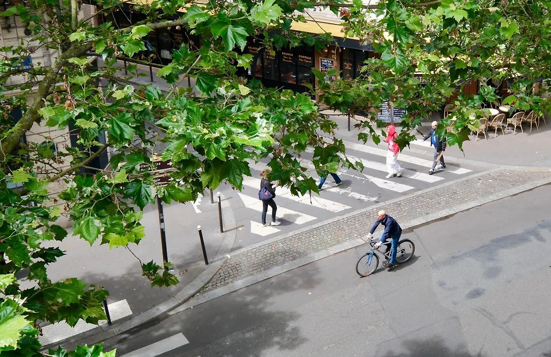 Hipotel Paris Gambetta Republique-1