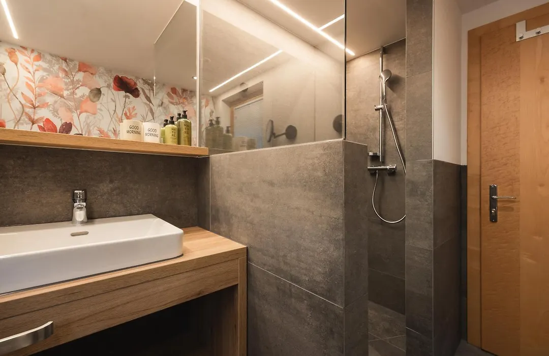 Apart Hotel Garni Kofler-1