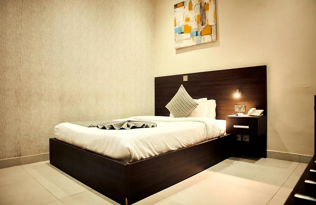 Midindi Hotel-1