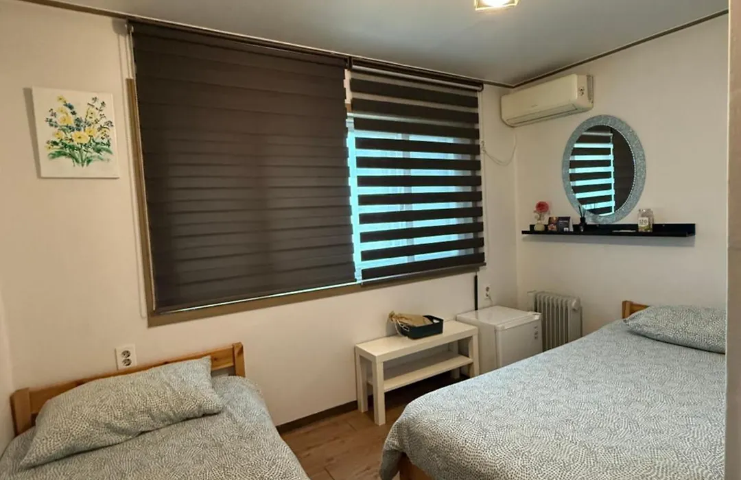 Friends One Myeongdong Stay-1