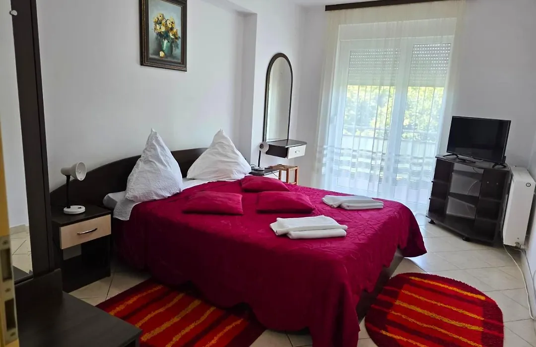 Club Onix Apartments-1