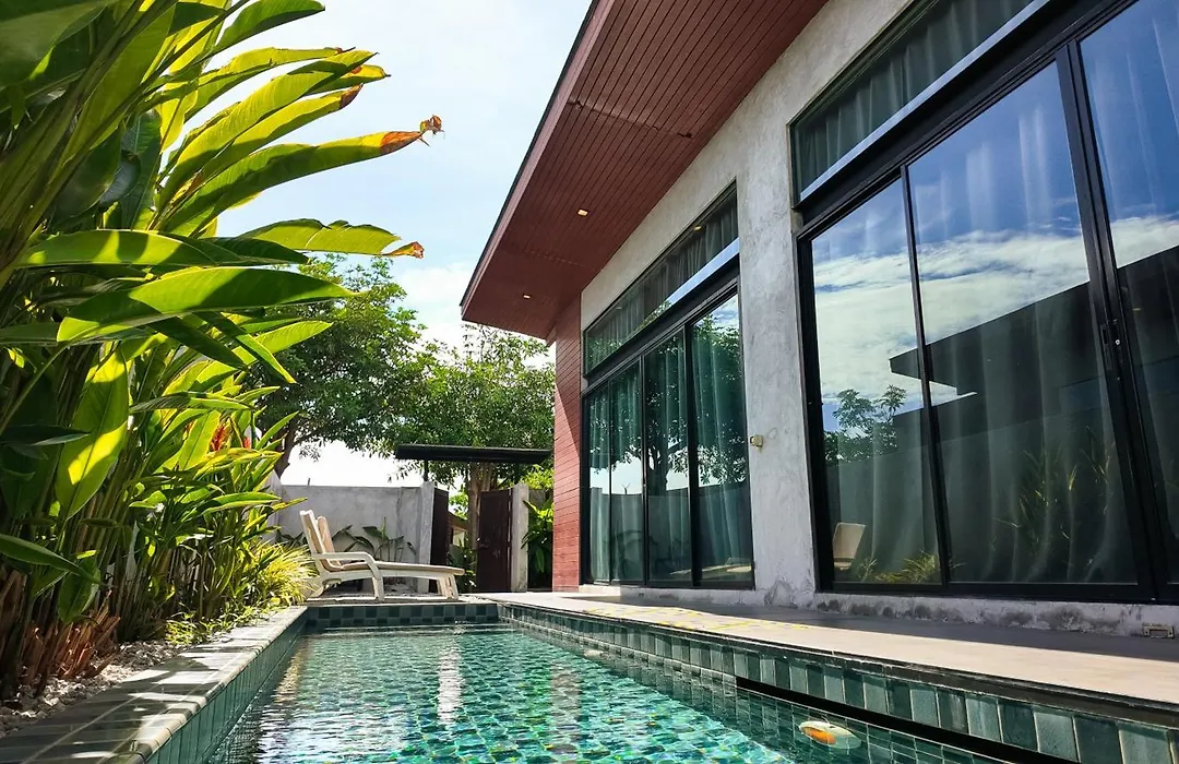 Sunday Sea Two Pool Villa Pattaya-1
