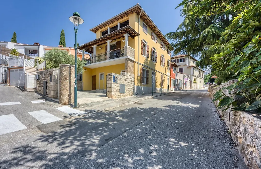 Casa Degli Artisti-1