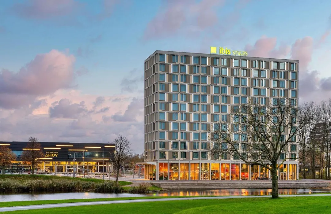 Ibis Styles Rotterdam Ahoy-1