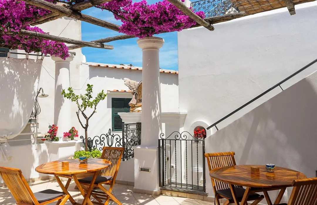 Alle Stelle B&B By Fm, Capri Stays-1
