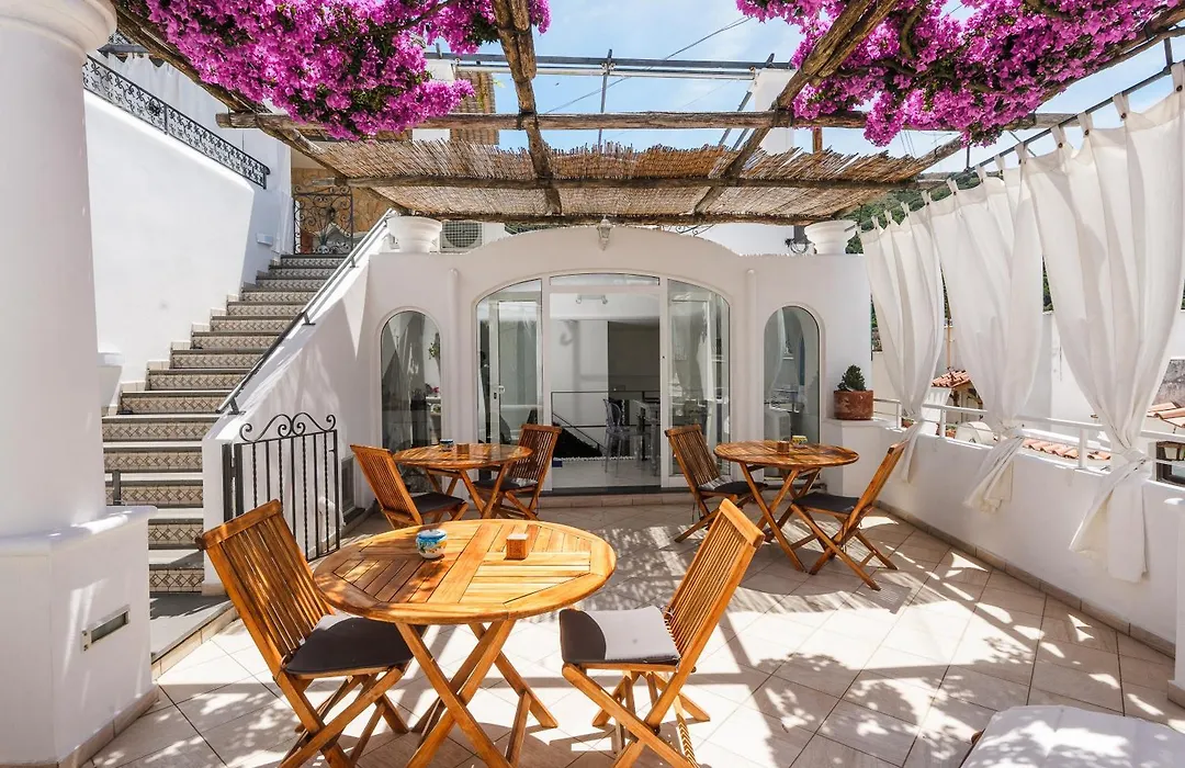 Alle Stelle B&B By Fm, Capri Stays-1