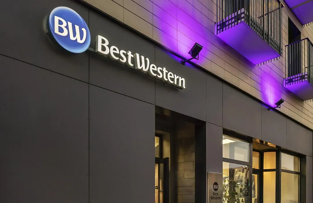 Best Western 11Bauer Paris Saint-Ouen-1