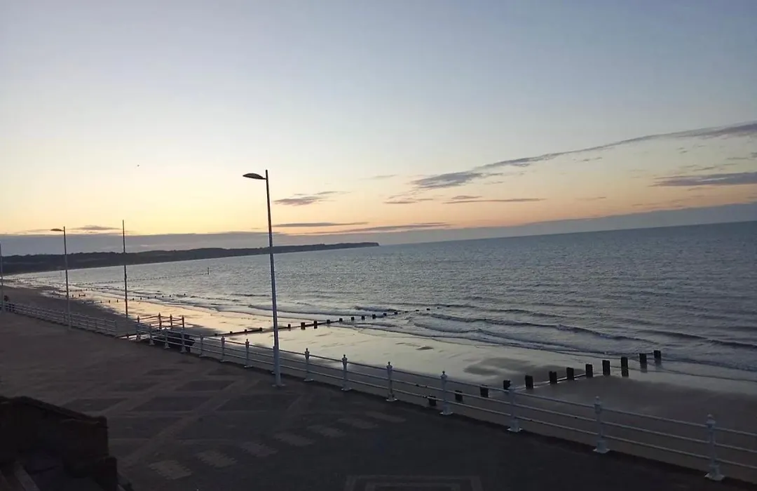 Caravan Hire Thornwick Bay-1
