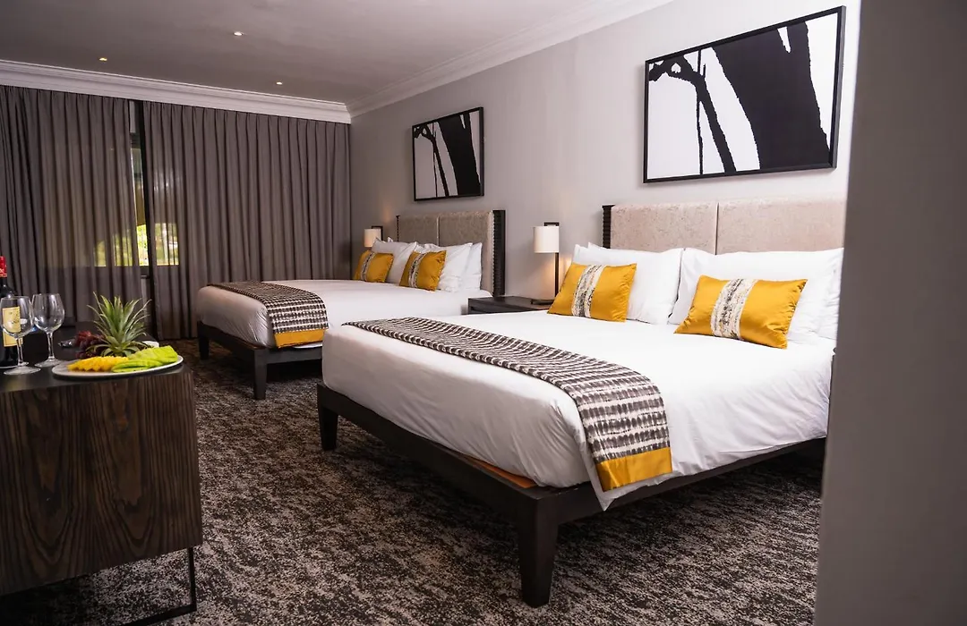 Golden Horse Hotel-1
