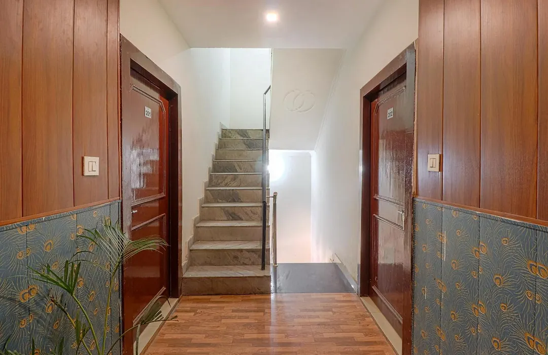 Hotel Amishi Near Shantikunj Haridwar-1