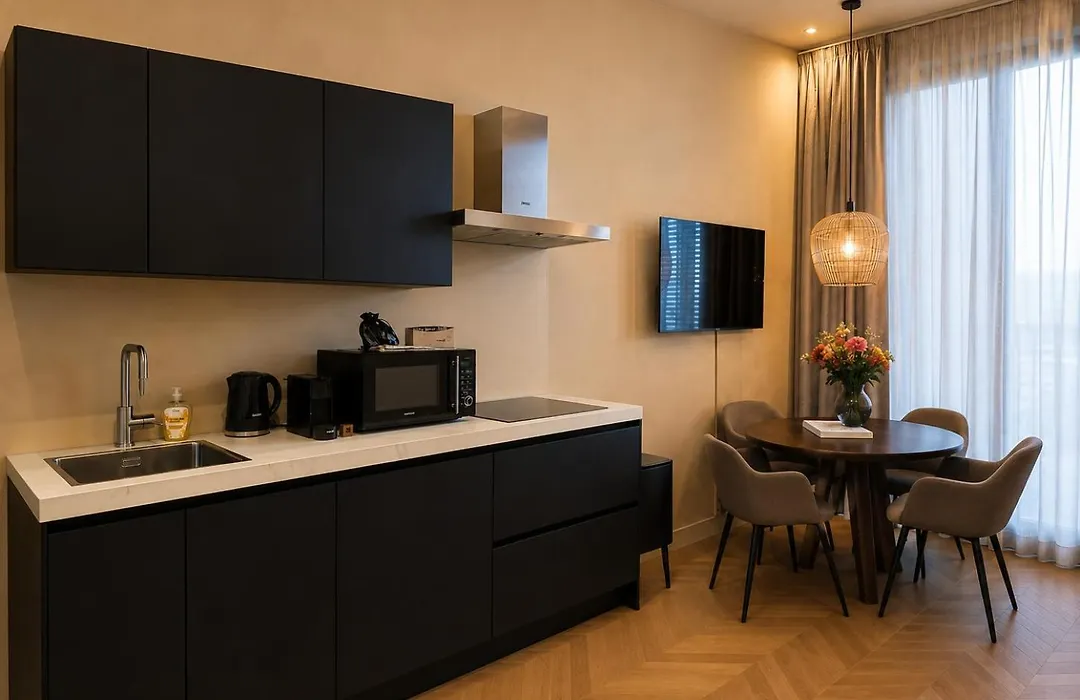 Breda Apartment W Kitchen & Private Bathroom 2P-1