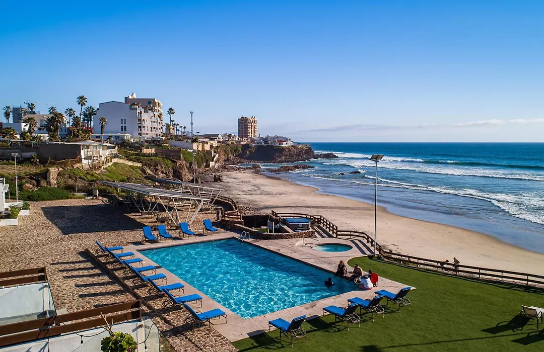 Dog-Friendly Suite With Kitchenette, Heated Outdoor Pool, Hot Tub, Private Patio-1